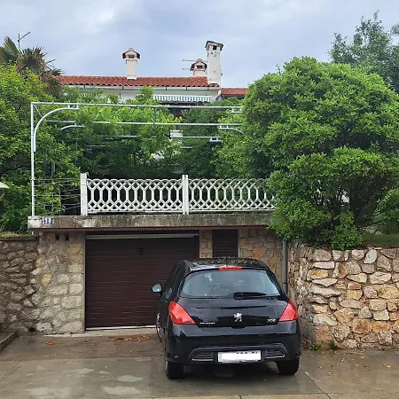 Apartment Anica
